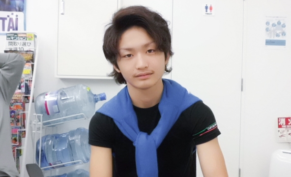 H・F様